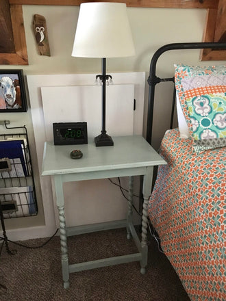 Green Chalk Paint Nightstand Makeover